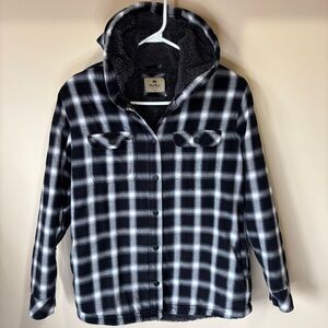 Wind River Men’s Plaid Hooded Shirt Jacket Faux Fur Inside Snap Closure